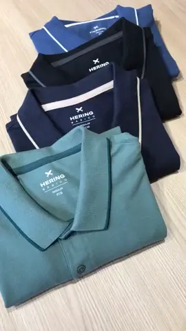 ​O básico que a gente ama! 👕✨ Cores essenciais para o seu dia a dia. #HeringBásico #PoloMasculina #ModaCasual #CamisasPolo #RoupaBásica