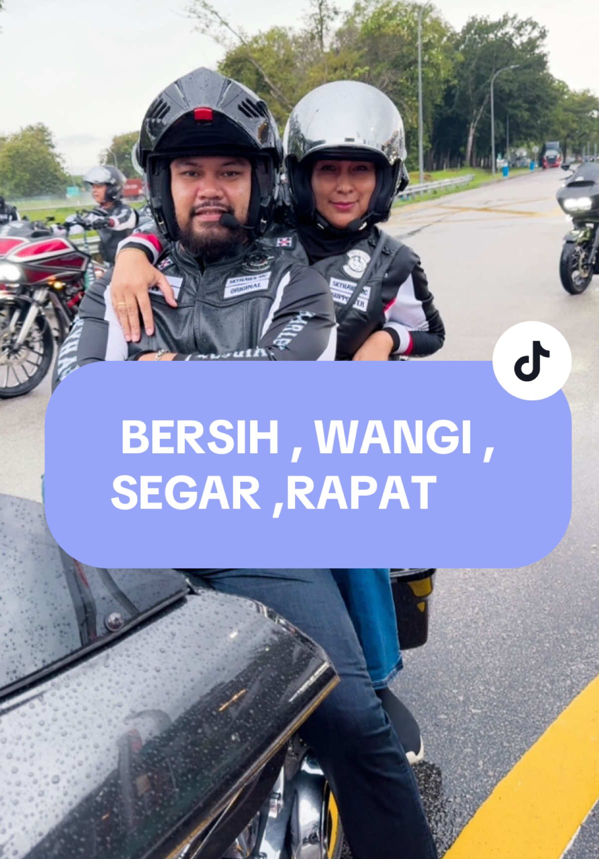 Pencuci Cinta Hati versi baru ni memang sangat sejuk berangin & lebih wangi bau fruity tau😍 buang keputihan takda gatal2 dah paling best boleh rapat & mencerah area Cik Bunga . ORDER TERUS DEKAT SHOWCASE TIK TOK KITA TAU NOTE : HARAM CURI CONTENT KITA. PENAT KITA EDIT TAU . TOLONG RAJIN EDIT SENDIRI JANGAN NAK KERJA MUDAH CURI CONTENT ORANG UPLOAD DEKAT U PUNYA TIK TOK . HAVE SOME MANNERS! #kaknona #nonabeauty #pencucicintahati #femininewash 