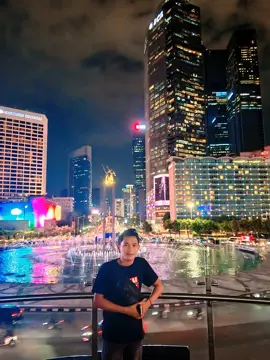 jakarta dengan keindahanya #tranding#foryoupage #fyp #jakarta #bundaranhi 