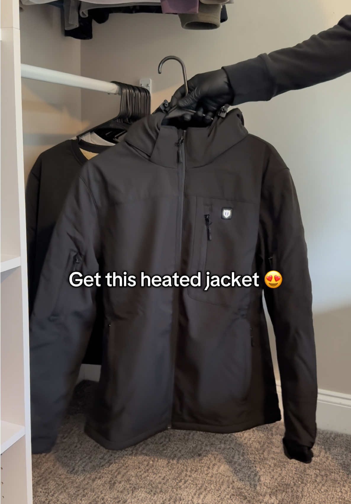 Love how useful this jacket is #fyp #heatedjacket #winterclothes #staywarm #tiktokshopblackfriday 