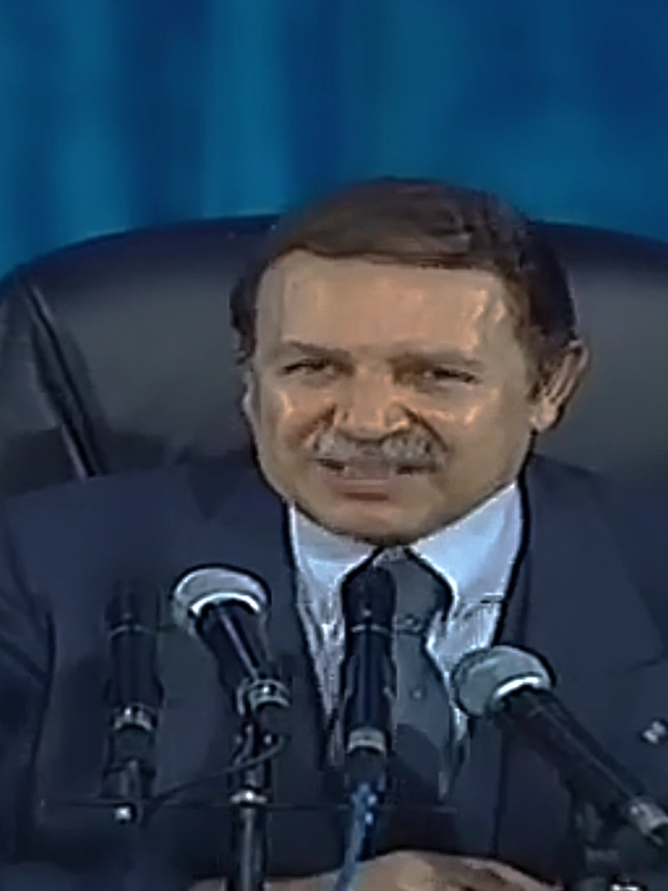 #CapCut #خالد_نزار🇩🇿🦅 #bouteflika #الجيش_الوطني_الشعبي🇩🇿🇩🇿💪♥️ #الشعب_الصيني_ماله_حل😂😂 