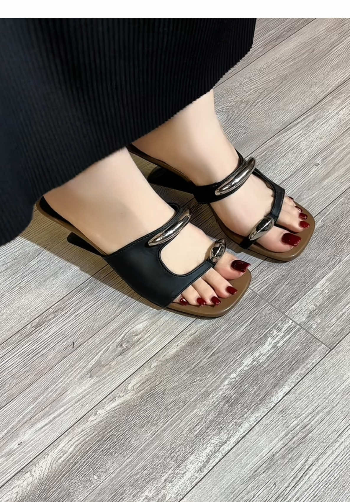 Dép cao gót phối 2 khoá gót cao 5p#videpxinh #depcaogot #xuhuong #giaydephottrend 