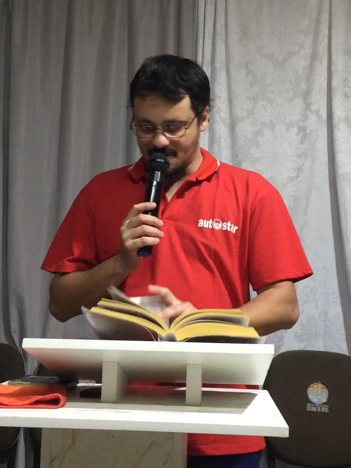 Caldo de cana é gostoso né? Mas foi ARREGAÇADO antes!