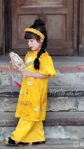 Áo dài Ngọc Liên xinh iu của mom nào đây #aodai #aodaibe #tet #tuyenbh #xuhuongtiktok 