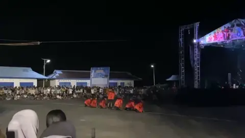 Bahtera Dance Crew befrom malam puncak pentas seni & budaya HUT Kota Masohi yg ke 68th #dance #bahtera #pentasseni #budaya 