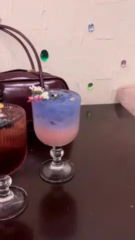 🧚🏻‍♀️#fyp #cafe #aesthetic #trending #dayinmylife 