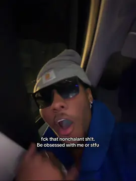 hoodie @In Print We Trust 