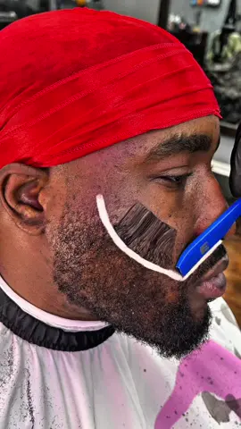 I TRANSFORMED his Hairline & Beard with this simple trick‼️ Laurel, MD📍 Now accepting New clientele 🔥 Book Haircut 💈 w/ Link in Bio #ezcutz #haircuttransformation #hairlinerestoration #beard #menhairstyle 