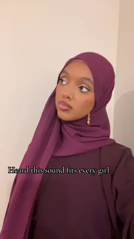 lol what y’all  think does it fit 😭😂