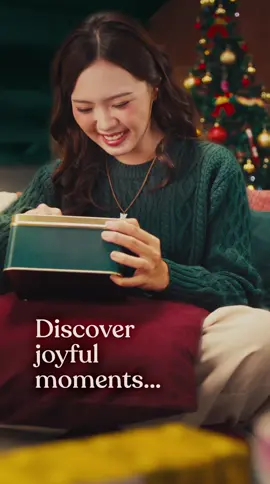 This holiday season, wrap your love in the sweetest way possible with @erika & @jerhemynemo 🍃 🎁 Discover The Body Shop’s Christmas collection, filled with sweet limited-edition treats that perfectly capture the warmth of the holiday season. From cozy scents to thoughtful surprises, find gifts that are perfect for everyone you love!🎄