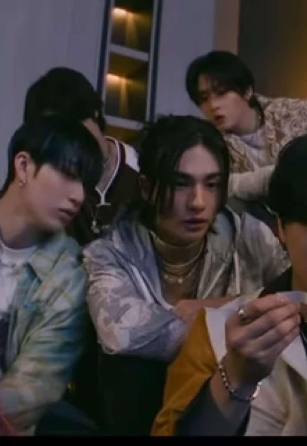 love this group bro #straykids #straykidsstay #kpop #straykids #fyp 