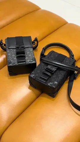 Bag silang kompak🔛🔝 PEDRO ICON MINI SLING BAG #PEDRO #pedroshoes_my #foryou #fyp 