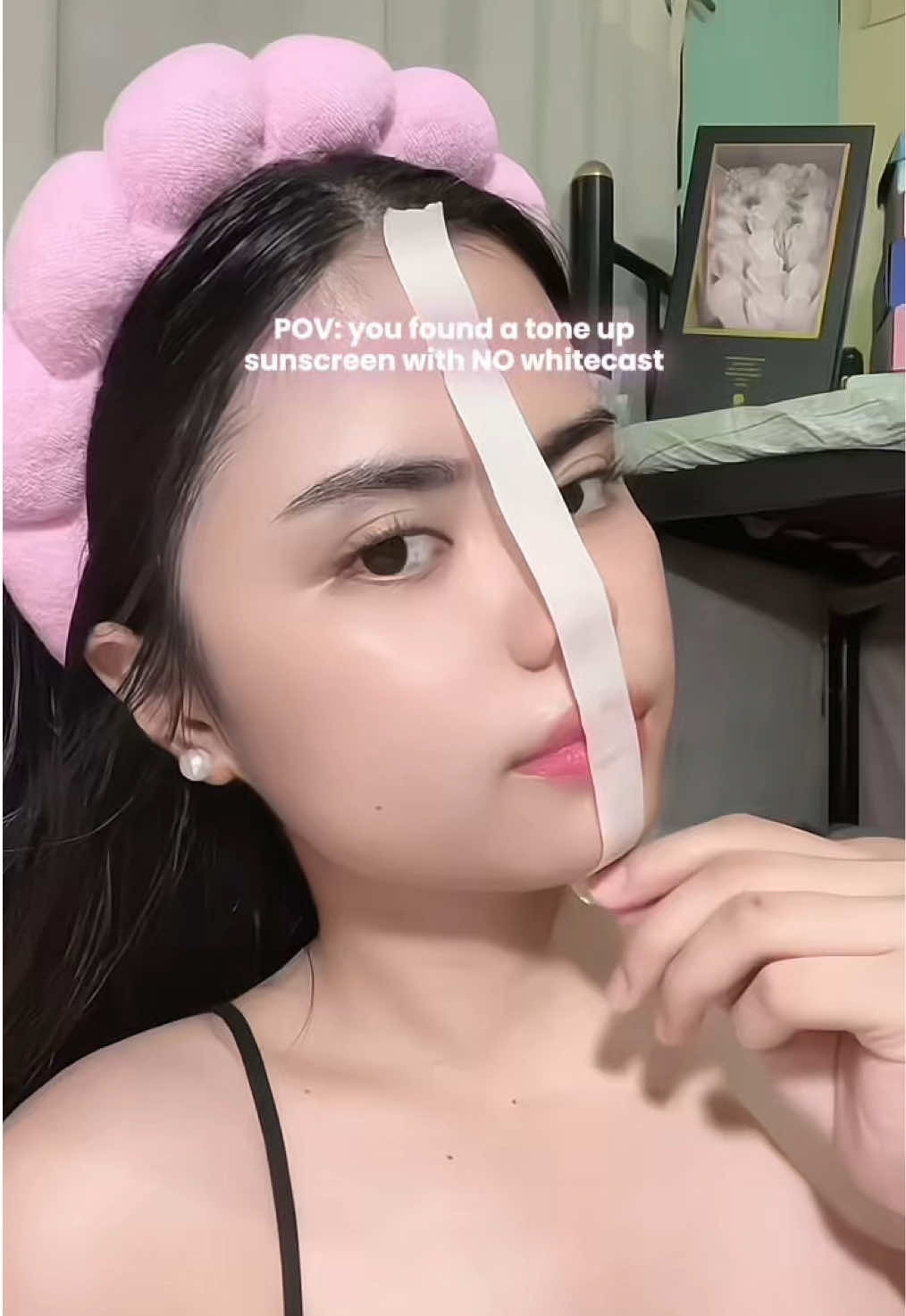 tone up sunscreen with no whitecast ✨💫 #skintific #skintificsunscreen #sunscreen #skincare #fyp 