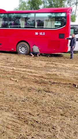 Các chú vất vả lắm các cháu ạh. Các cháu nhớ mà học tập chăm chỉ!!! #dulichvietnam #xuhuongtiktok2025 #laixedulichvietnam 