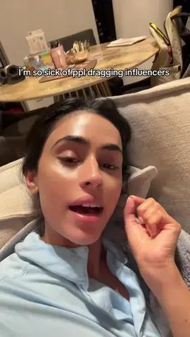 It’s giving if you could you would but what do I know, I’m just an influencer 🤷🏽‍♀️ #influencercity #influencersinthewild #influencersbelike #influencertips #maincharacterenergy 