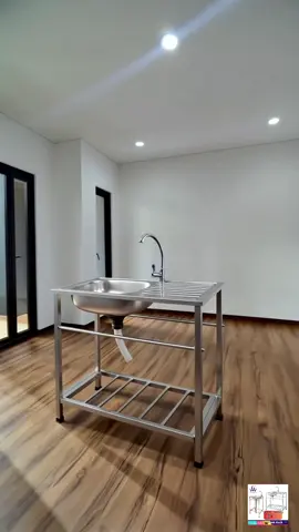 Caption & Hashtag SEO Sinki dapur keluli tahan karat ni kuat stabil dan tahan lama sesuai untuk dapur rumah atau luar rumah dengan reka bentuk moden dan jimat ruang cepat beli sekarang sebelum stok habis #sinkidapur #kakisinki #sinkikeluli #sinkitahankarat #rakdapur 