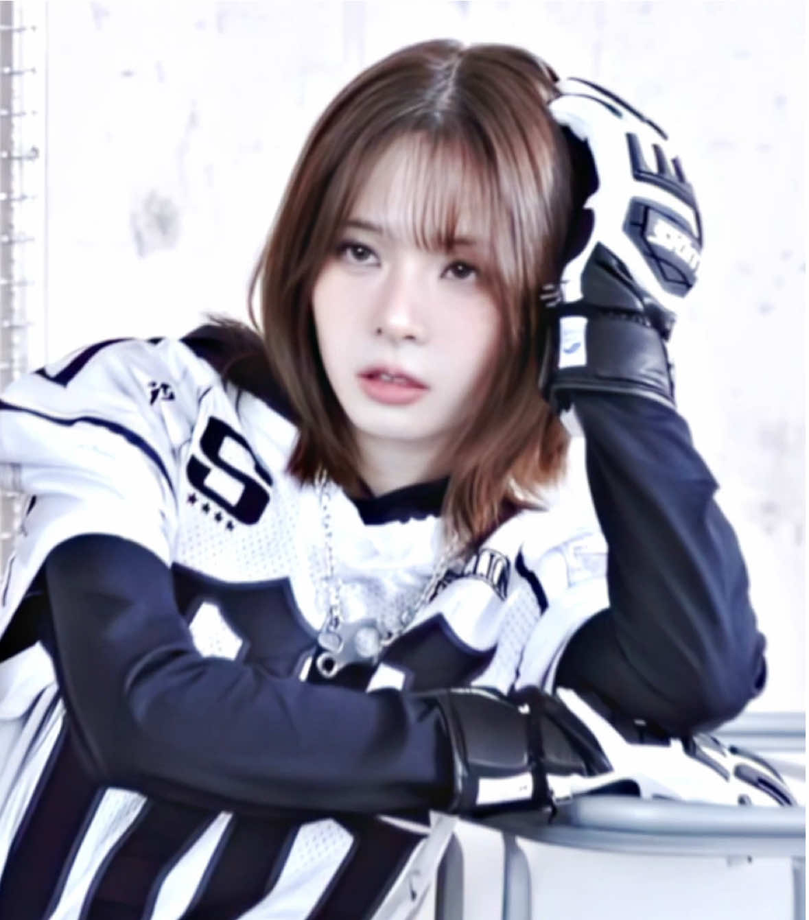 if you don’t know who this is you’re missing out… this is my gf i don’t play abt her!!!   #kamimotokotone #tripleS #edit #kpop #s11 S11 tripleS kotone g6ldwing edit audio 