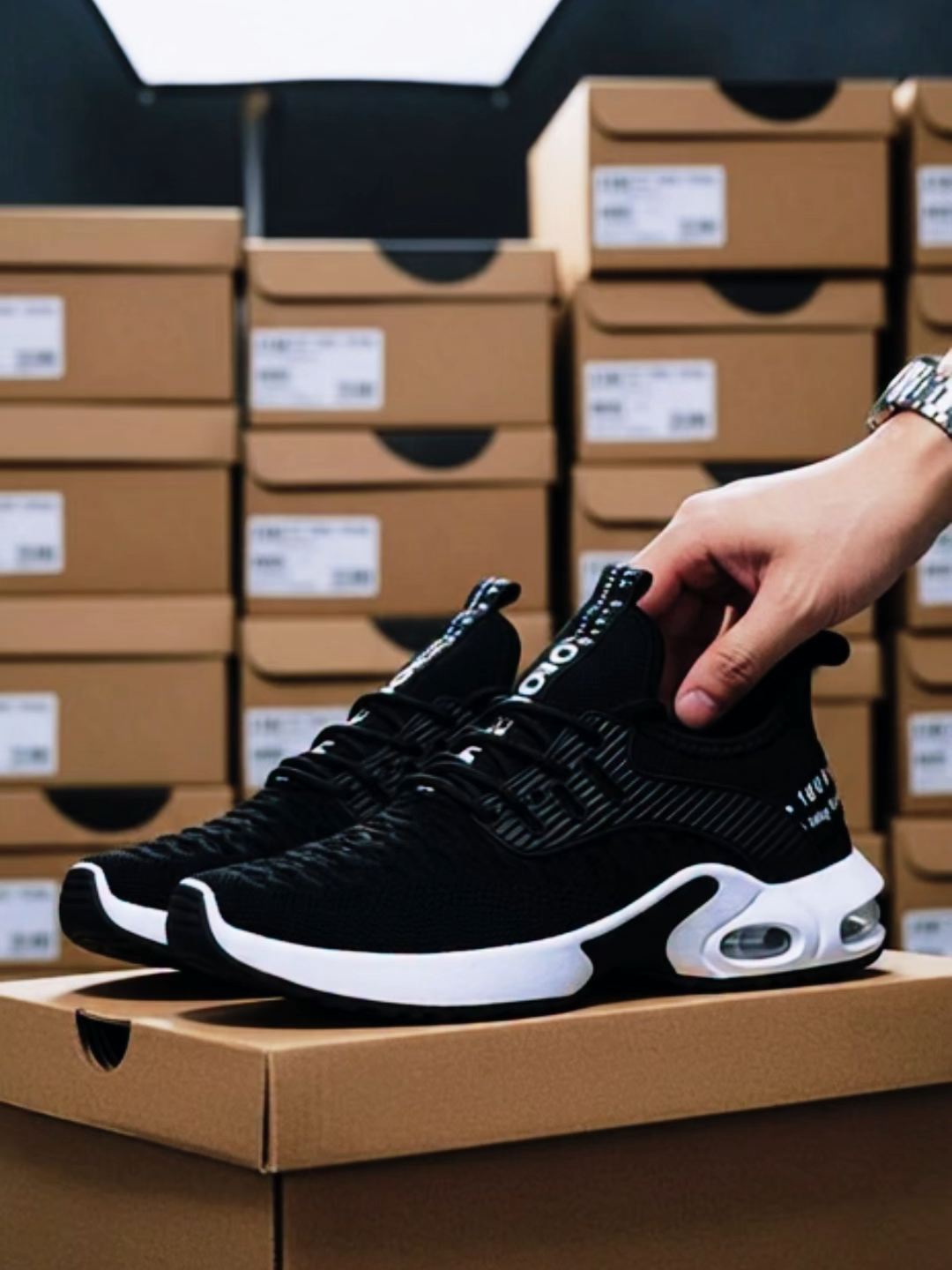 Para sa Mga Hustler na Laging On-the-Go #sapatosparasalalaki #sapatos #SulitBili #budgetstyleph #styleph #trendingshoes