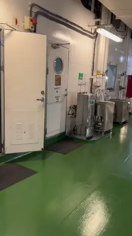 Engine Room MV.AQUAVITA SOUL #greekcompany🇬🇷 #bulkcarriership #engineer #pelautluarnegeri #pelautpunyacerita 