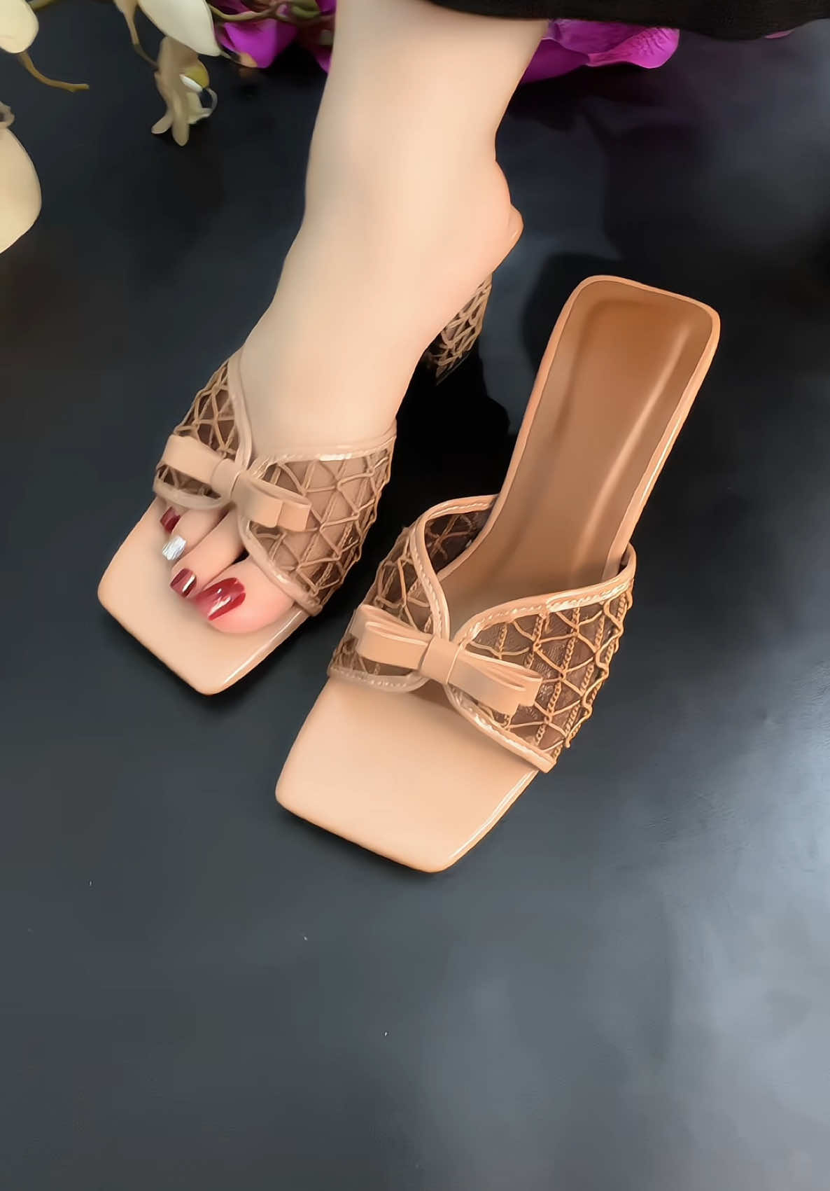 gót quai nơ mới về nhà em,xinh mà dễ mang lắm ạ #xuonggiaydep #thoaimai #TikTokAwardsVN #videoviral #depsivale #giàydep #xinh #hottrend #giaysuc #hottrendnu 