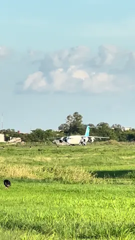 Despegue Avro RJ100 RW32 #aviation #aviationlovers #pilot #pilotlife #fyp 