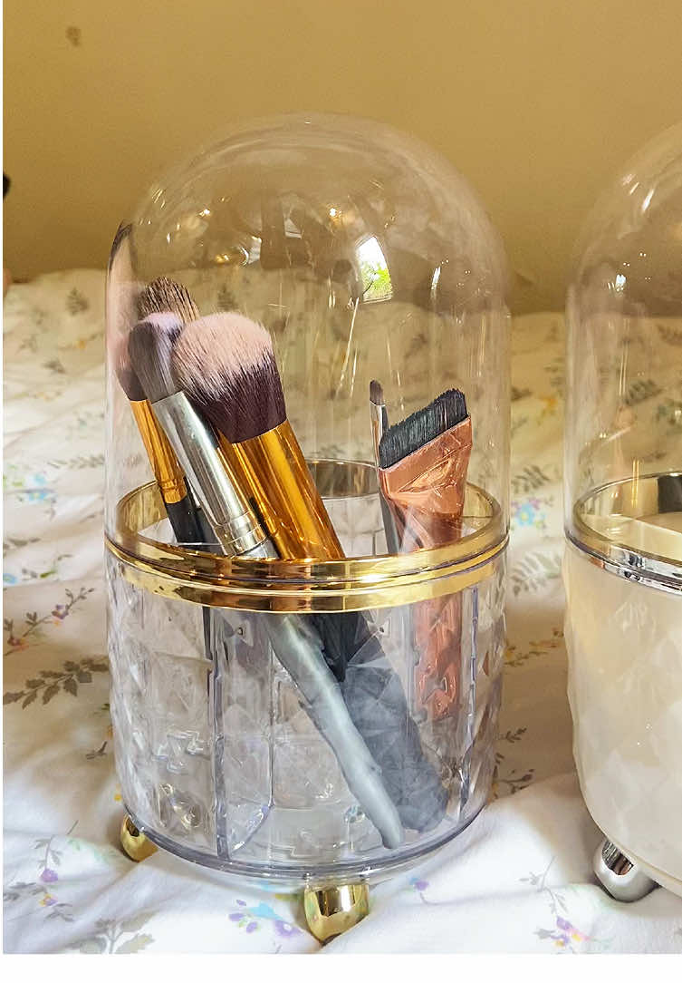 No more hunting for your brushes! Just spin, pick, and slay 💄💫 #fyp #foryou #makeupbrushorganizer #organizer 