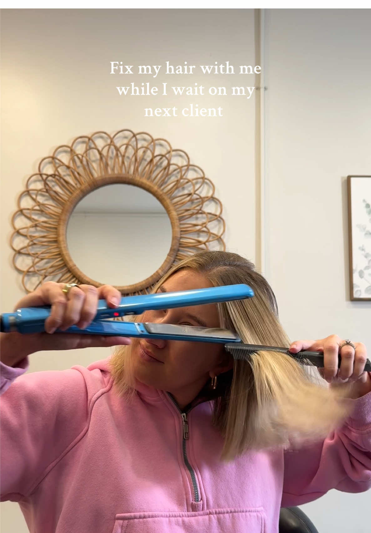 I normally do this in the mornings but my phone died in the middle of the night & I missed my alarm ⏰ 🤣😩 happy Monday to me! #hairstylist #timechange #bobhaircut #bob 