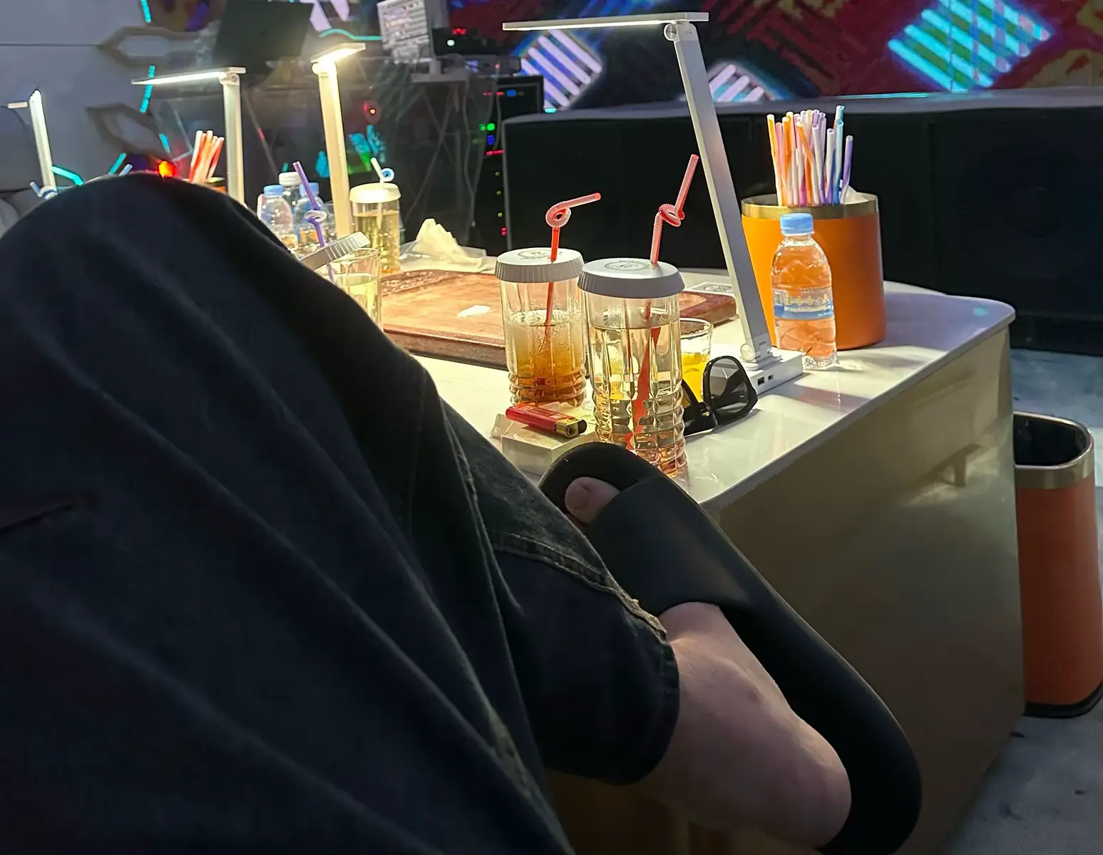 #西港 #中国人在柬埔寨 你不能爱一个人的时候，却背地里留着其他人的痕迹。