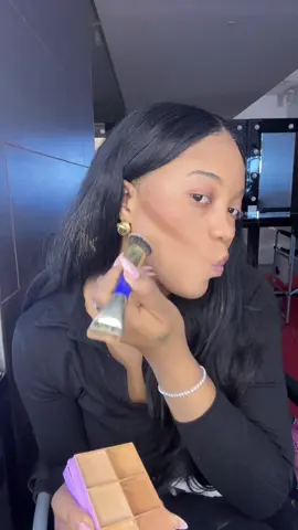 MEDIUM  Evanesce Soft Matte Cream Concealer 8-Shade Fade Palette COVER IT ALL while looking and feeling like skin ✨ Evanesce Soft Matte Cream Concealer ✨ Full Coverage | Waterproof | Longwear | Professional Finish Flawless skin? Covered. PIMBY’s Evanesce Soft Matte Cream Concealer is your all-in-one for concealing, brightening, sculpting, and covering everything from dark circles and hyperpigmentation to scars, spots, and even tattoos. The lightweight, creamy texture blends effortlessly for a soft matte finish that lasts all day — no creasing, no fading, just perfection. Available in 59 inclusive shades loved by MUAs and beauty lovers worldwide. 🌍 Ships Worldwide #PIMBY #EvanesceConcealer #ViralConcealer #FullCoverage #TattooCover #DarkCircles #LongwearMakeup #WaterproofConcealer #MakeupArtistApproved #LuxuryMakeup #MakeupInBuford #AtlantaBeauty #SaudiBeauty #DubaiMakeup #UAEBeauty #GlobalMakeup #VeganMakeup #CleanBeauty #BeautyCommunity #FlawlessFinish #MakeupGoals #PIMBYSKIN #MallOfGeorgia #MakeupLover #FYP #ForYou #ForYouPage #TrendingMakeup #ViralBeauty #ViralTrend #MakeupTikTok #BeautyFYP