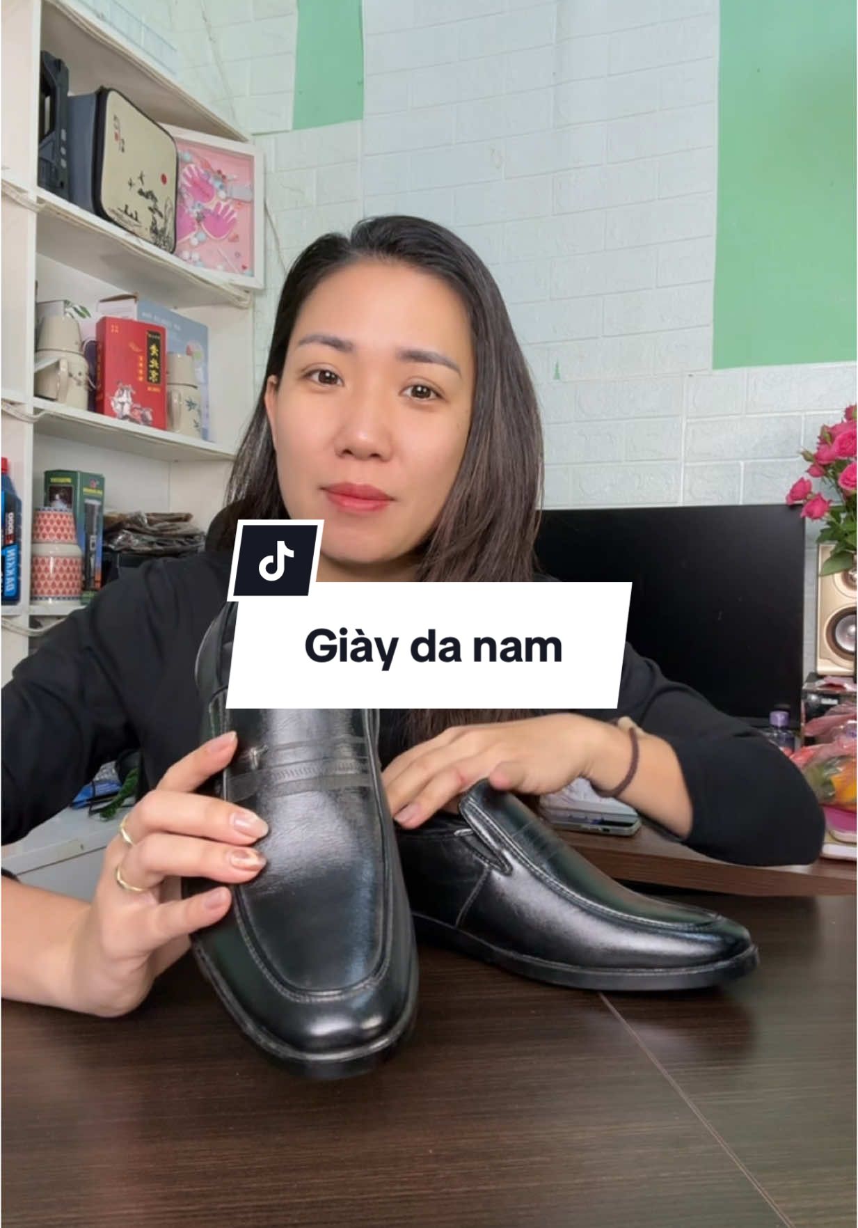 Mẫu giày da nam kiểu dáng trẻ trung #giaynam #giaydanam #giayluoinam 