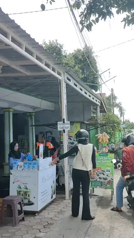 Terimakasih mbk & mas #fyppppppppppppppppppppppp #esdawet #esdurian #dawetjombang #jombangkuliner 