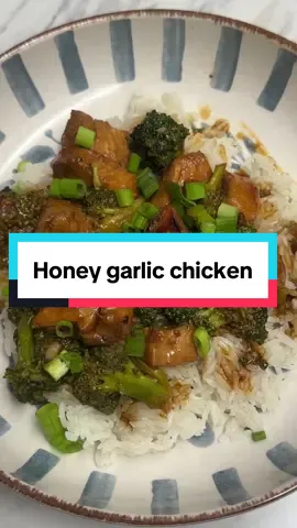 Honey garlic chicken  Chicken (2 chicken breasts) Butter (2-3 tbsp) 1/4c soy sauce 1/4c honey  1/4c water with 1 tsp cornstarch  Minced garlic at least 4 cloves (I did more) Garlic powder Salt  Pepper Scallions Steamed broccoli  Rice  Cube chicken (2 chicken breasts) Add 2 tbsp of soy sauce, 1 tbsp honey , salt, pepper, garlic powder to chicken. Let sit for at least 15 minutes. Add at least 1 tbsp of butter to pan. Add chicken and cook through.  Remove chicken into a bowl. Use the same pan and add the rest of the butter, let it melt. Then add soy sauce, honey mix. Add water with cornstarch. Mix for about 2 minutes. Add chicken back in a mix until chicken is coated.  ** if you want sauce thicker take some of the sauce add to bowl and add another tsp of cornstarch. Mix together and add it back to the pan.  Still deciding if I like to mix in the broccoli or add it to my bowl and mix it that way . If you do mix it in or maybe bigger pieces.  Top with scallions  🤌🏻 #honeygarlicchicken #EasyRecipes #easydinners #chickendinner 