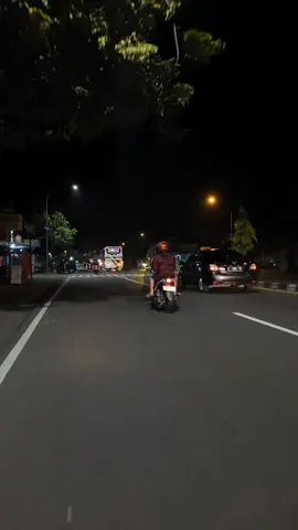 menunggumu pulang Lokasi : Jogja