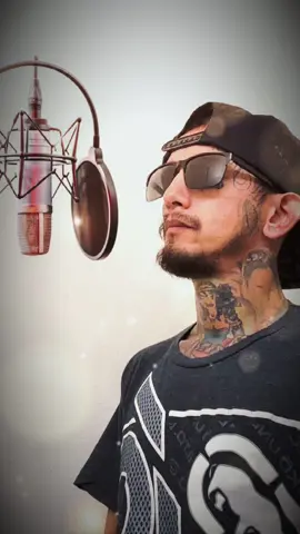 Because he loves me 🙏🏽🙏🏽 @Jude Haden #lipsyncingsongs #yourfypfavorite #denvercolorado #realreconizereal💯 #repost 