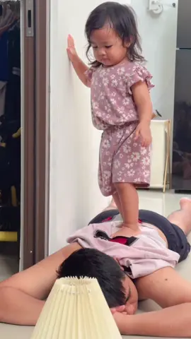 MasyaAllah, badan sepiyik inii minta di injek2 😩🤏🏻 #fyp #foryoupage 