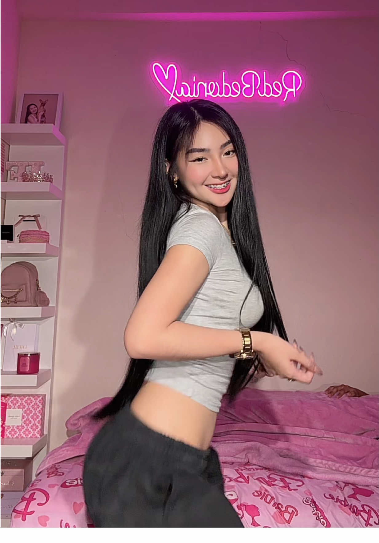 Eto muna post ko bukas na yung desliza 🙈💖