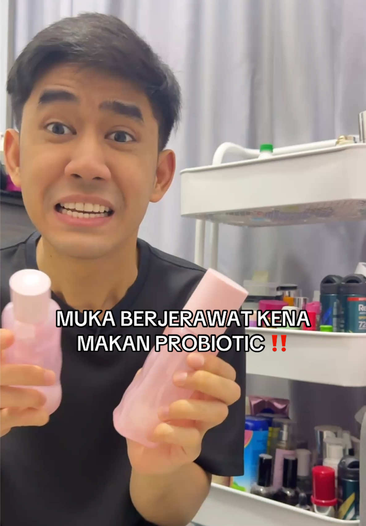 Muka kalau masih tak elok bukan salah skincare, tapi usus tak sihat. Kena makan probiotic untuk pulihkan digestion kita, barulah kulit kita akan sihat. Harga tak sampai RM100 yang ni rugi tak beli. Jenama lain mahal gila ye. Fungsi tetap sama! #tips #skincare #probitic 