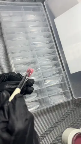 Khuôn móng  #missgooey #nailart #donailchinhhang #xuhuongnail 