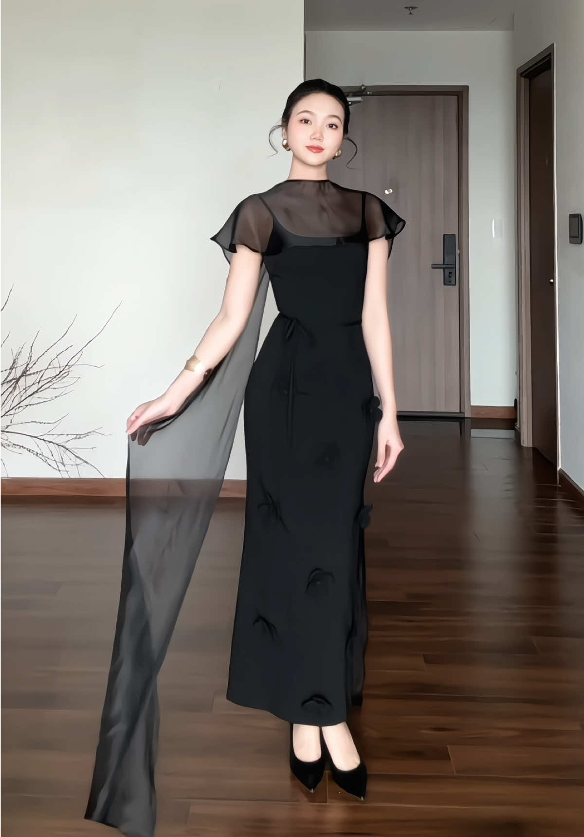 Đi ăn cưới xinh đẹp nhưng vẫn tinh tế, sang trọng🥂 ✨@Em Mơ Việt Nam✨ #review #weddingguestdress #partydress #vaydutiec #yearendparty 