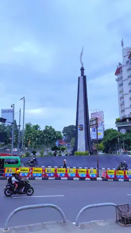 The real keliling kebun raya bogor #visitbogor #kebunrayabogor #morningrun #bogor #jabarjuara 