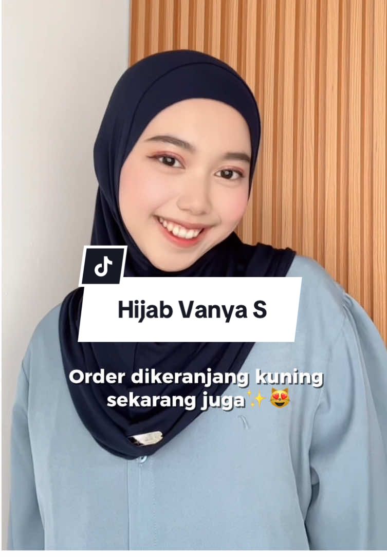 Setiap hari makin pede bareng Hijab Vanya S 🌸 Modelnya simple, bahannya adem, dan gampang banget di-styling😍  #kalishaofficial #kalishaxmima #hijabvanya #fypシ゚ #hijabbergo 