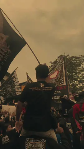 -sing sayang karo dulure🫂 •⭕️• 𝖙𝖆𝖘𝖎𝖍 𝖇𝖎𝖌𝖚𝖓𝖌 𝖒𝖆𝖗𝖆𝖓𝖌 𝖘𝖊𝖏𝖆𝖙𝖎𝖓𝖊 𝖚𝖗𝖎𝖕 #terjallembusuro #terjal #terjalnusantara #terjalkenjeran #terjal22  •𝗣𝗘𝗗𝗢𝗧'𝗘 𝗕𝗔𝗟𝗨𝗡𝗚 𝗜𝗦𝗢 𝗗𝗜 𝗦𝗔𝗠𝗕𝗨𝗡𝗚 𝗣𝗘𝗗𝗢𝗧'𝗘 𝗗𝗨𝗟𝗨𝗥 𝗜𝗦𝗢 𝗔𝗝𝗨𝗥🫵🏽