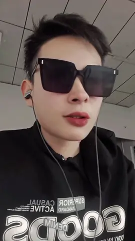 con tàu anh lái xa thành đô hai đứa mình 