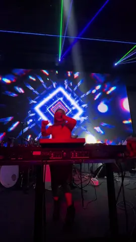 💥 সবাই রেডি তো?  🎉 The Royal Red Presents — THE ROYAL CELEBRATION! 🎉 🎶 দ্য রয়্যাল সেলিব্রেশন শুরু হতে যাচ্ছে! লাইভ মিউজিক ৭টা থেকে ১০টা পর্যন্ত 🎤 আর ১০টার পর ডান্স ফ্লোর কাঁপাবে DJ Opurba! 💃🔥 📅 ৭ ও ৮ নভেম্বর (শুক্র & শনি) 🕖 Live Music: 7PM–10PM | DJ: 10PM till Late Night 📍 স্থান: The Royal Red, Cox’s Bazar 📞 Reservation: 01849-233333 🎤 Live Music Team – The Royal Red 🎶 🍽️ Multi-Cuisine Food | 🍸 Premium Lounge | 🎶 Nonstop Entertainment #WeekendVibes #royalredlivemusic #livemusic #livedj #nightclub 