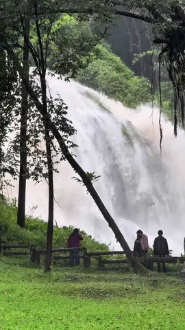 #น้ําตกวชิธาร #tiktokพาเที่ยว #hmongtiktok #hmoobfyp #khosiab 
