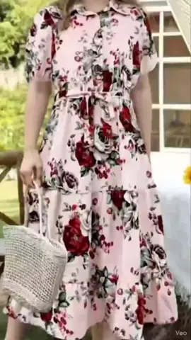 “Sabihin na nating simple ka lang, pero kapag sinuot mo ‘tong fashion floral dress—boom! Instant blooming beauty!”  “Ang ganda ng floral print, presko sa katawan, at perfect sa kahit anong lakad—mula brunch hanggang date night!” “’Wag ka nang magpahuli, girl! I-click mo na at mag-bloom sa ganda!” #FloralDress #OOTD #FashionFinds #BloomingBeauty #PinayStyle