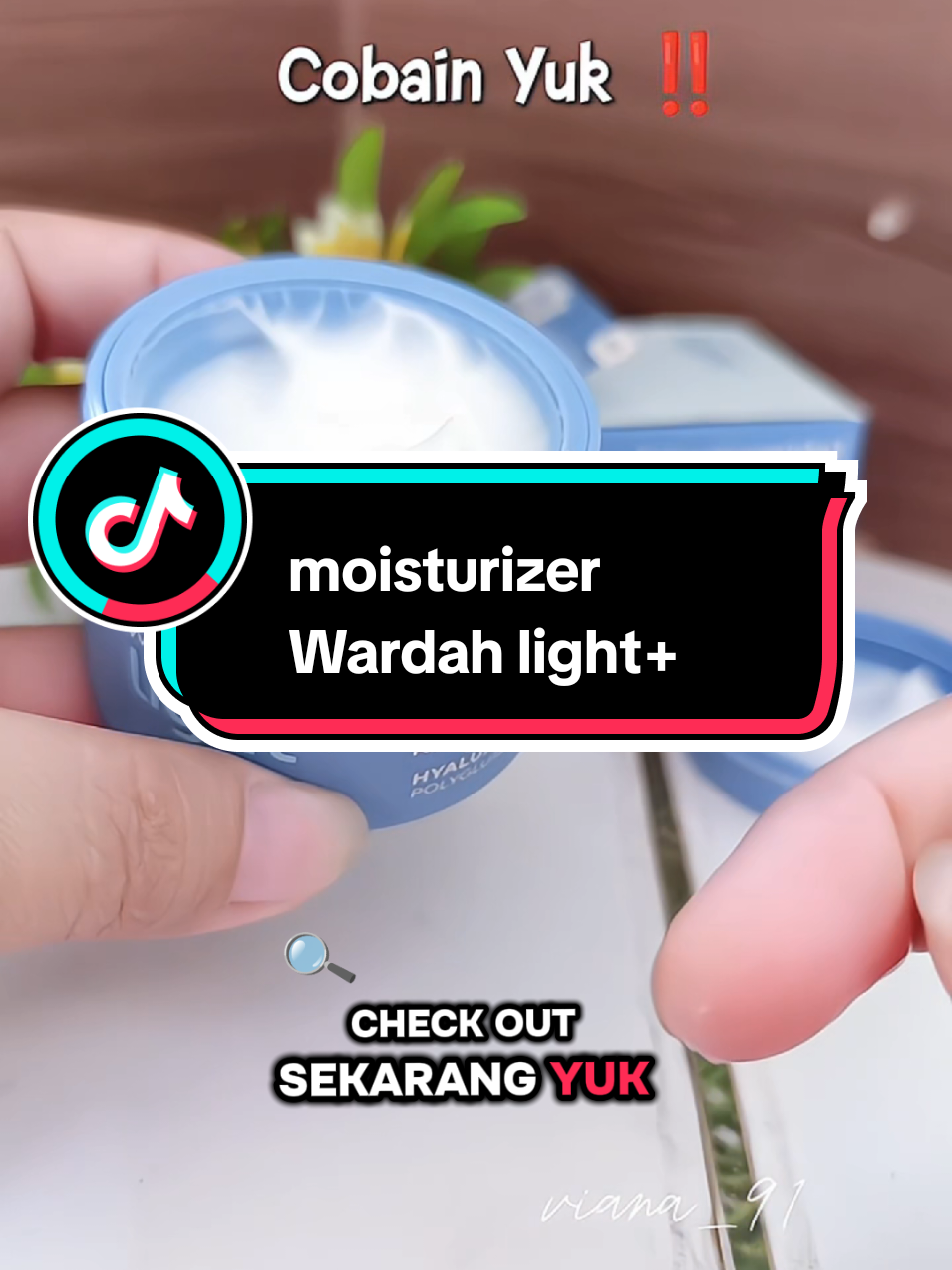 Wardah light + paling efektif untuk mencerahkan kulit #wardahlight #moisturizer #wardahmoisturizer #daycream 