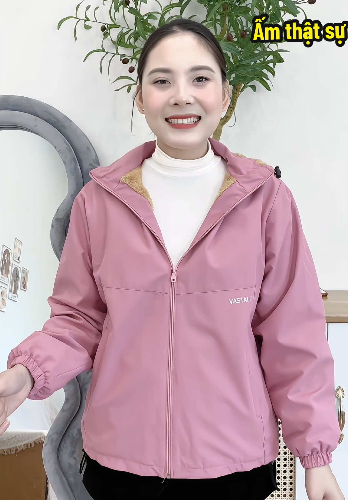 #ngocanhreview #aogiolotlong #aokhoaclotlong #aokhoacnu 