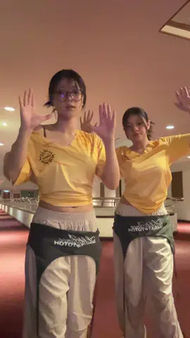 #fyp #011 #2011 ( dc : @kipittok ) @เด้กหญิงปะทิดตาาา 