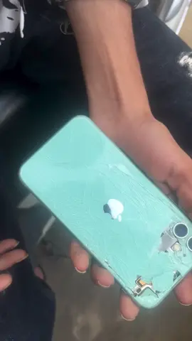 iPhone to iPhone ha bhai 🔥😂#fyp #foryou #foryoupage 